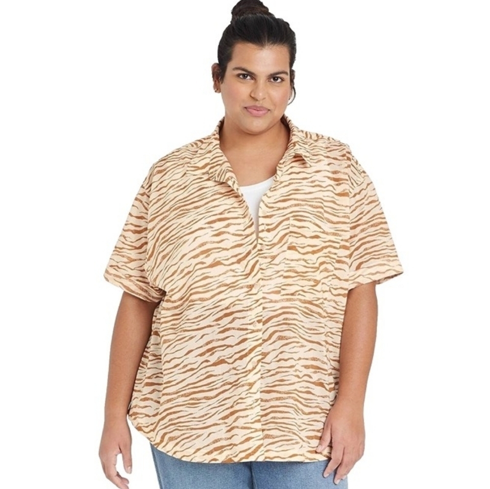 Ava & Viv Animal Print Button Down Blouse